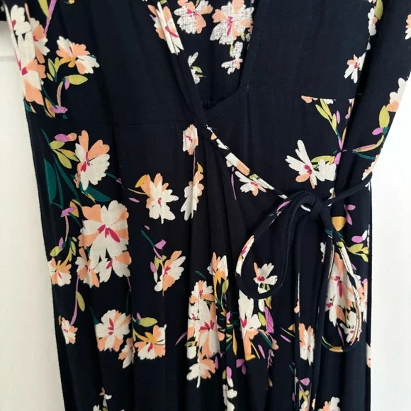 Forever 21 High-Low Floral Maxi Dress - Picture 3 of 5